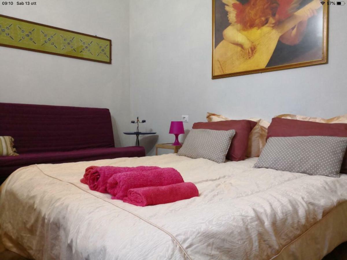 White Guesthouse Firenze Bagian luar foto